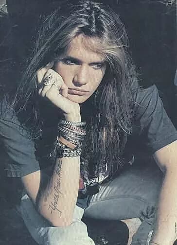 Sebastian Bach thumbnail