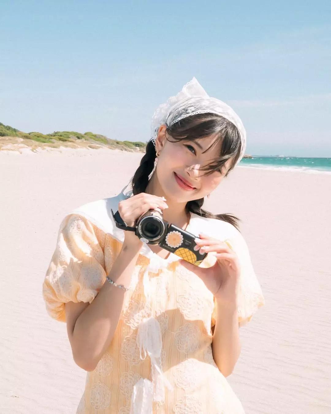 Fiona Alveria Tantri (Fiona JKT48) thumbnail