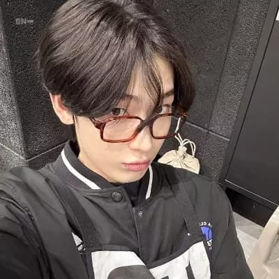 Kim sunoo thumbnail
