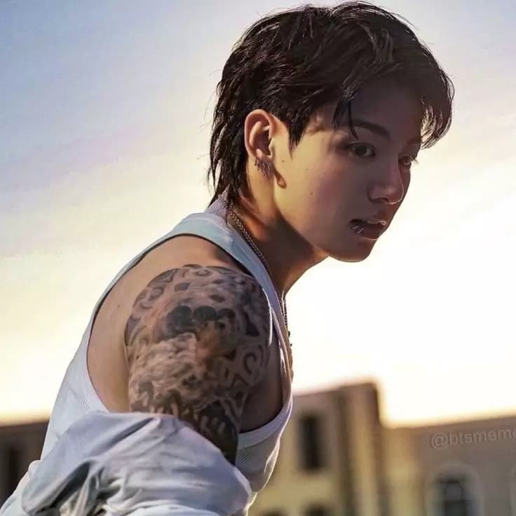 Jeon Jungkook thumbnail