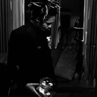 Tom Kaulitz thumbnail