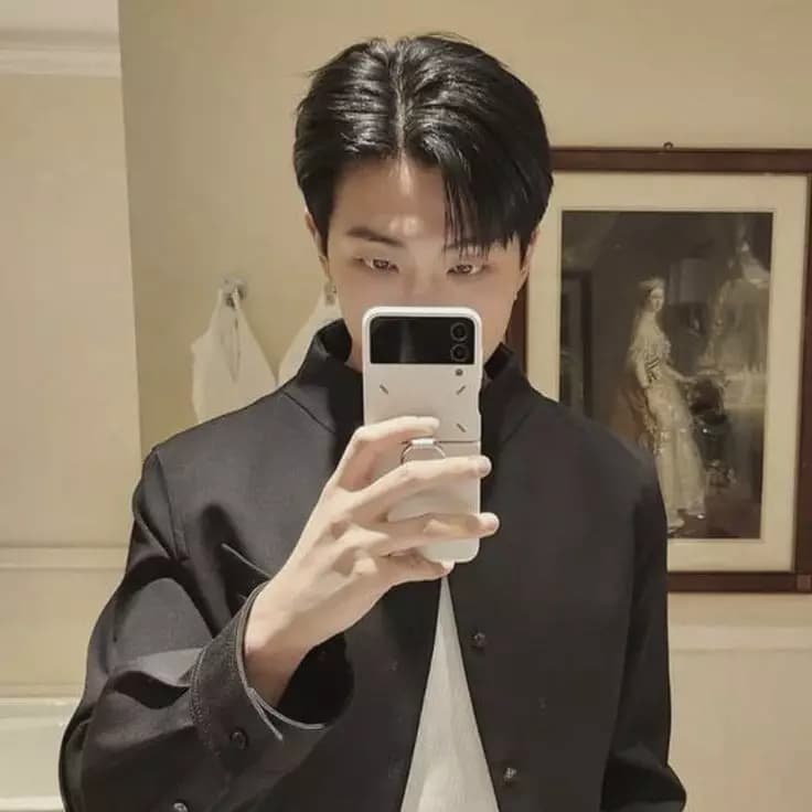 Empersary Kim thumbnail