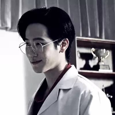 Dr. Wanarat. thumbnail
