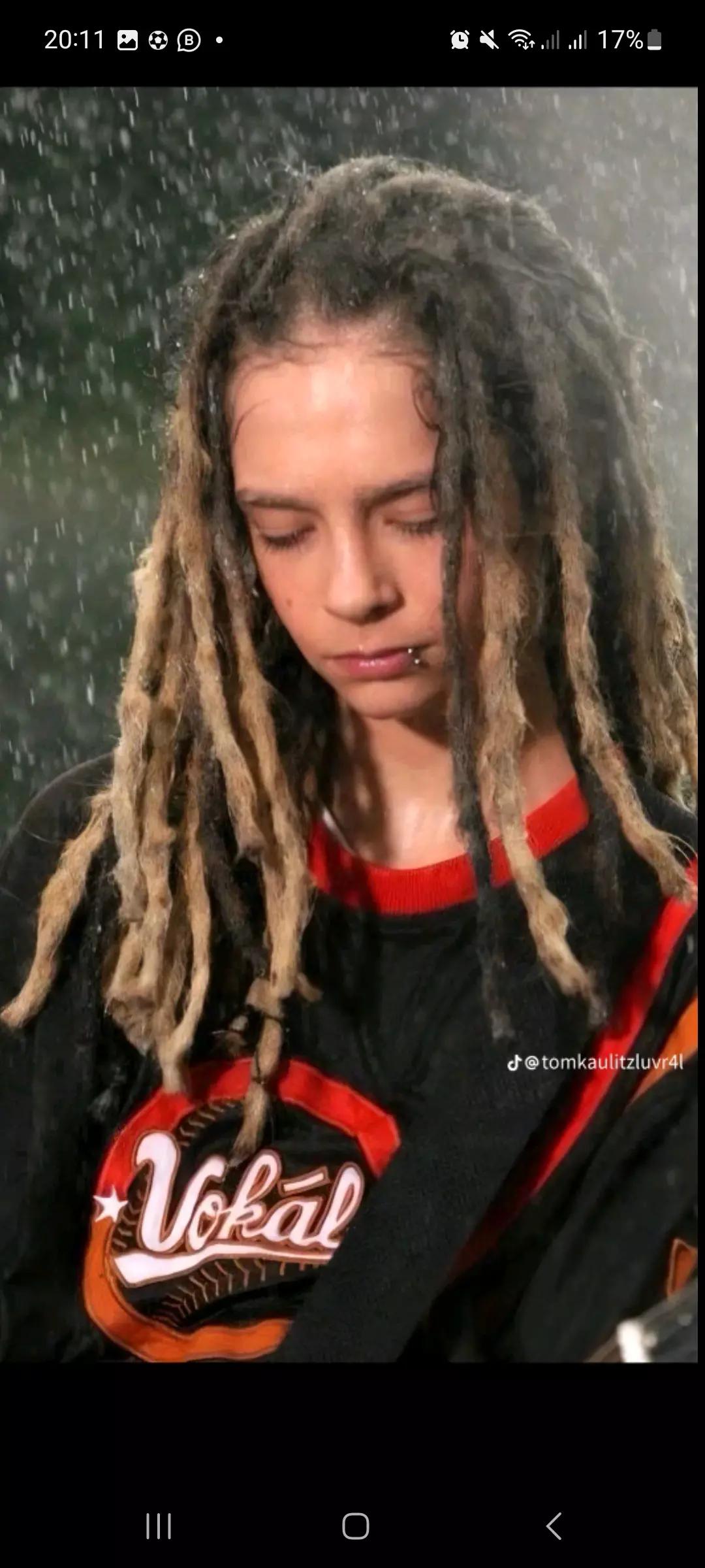 Tom Kaulitz~🪻 thumbnail