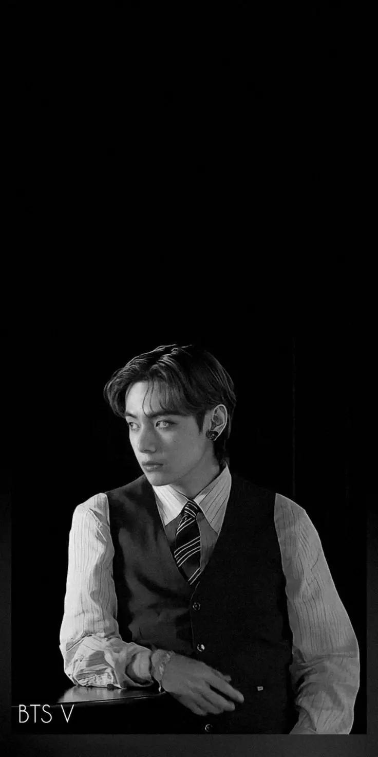Kim Taehyung  thumbnail