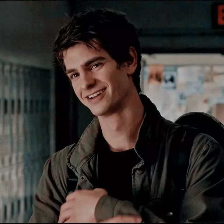 Peter Parker (Andrew Garfield) thumbnail