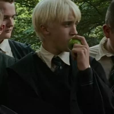 Draco M thumbnail