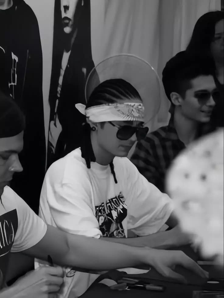 Tom kaulitz thumbnail