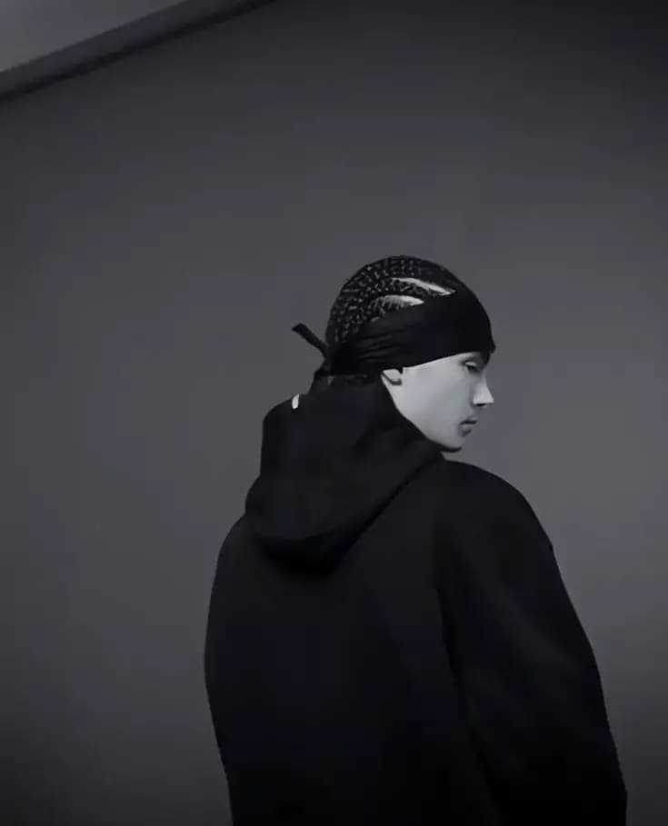 Tom Kaulitz thumbnail