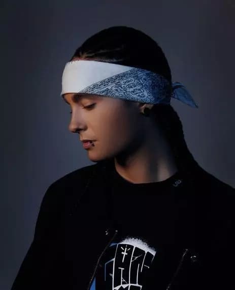 tom kaulitz thumbnail