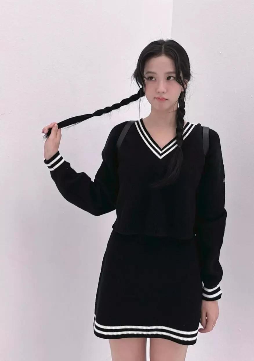 Kim Jisoo thumbnail