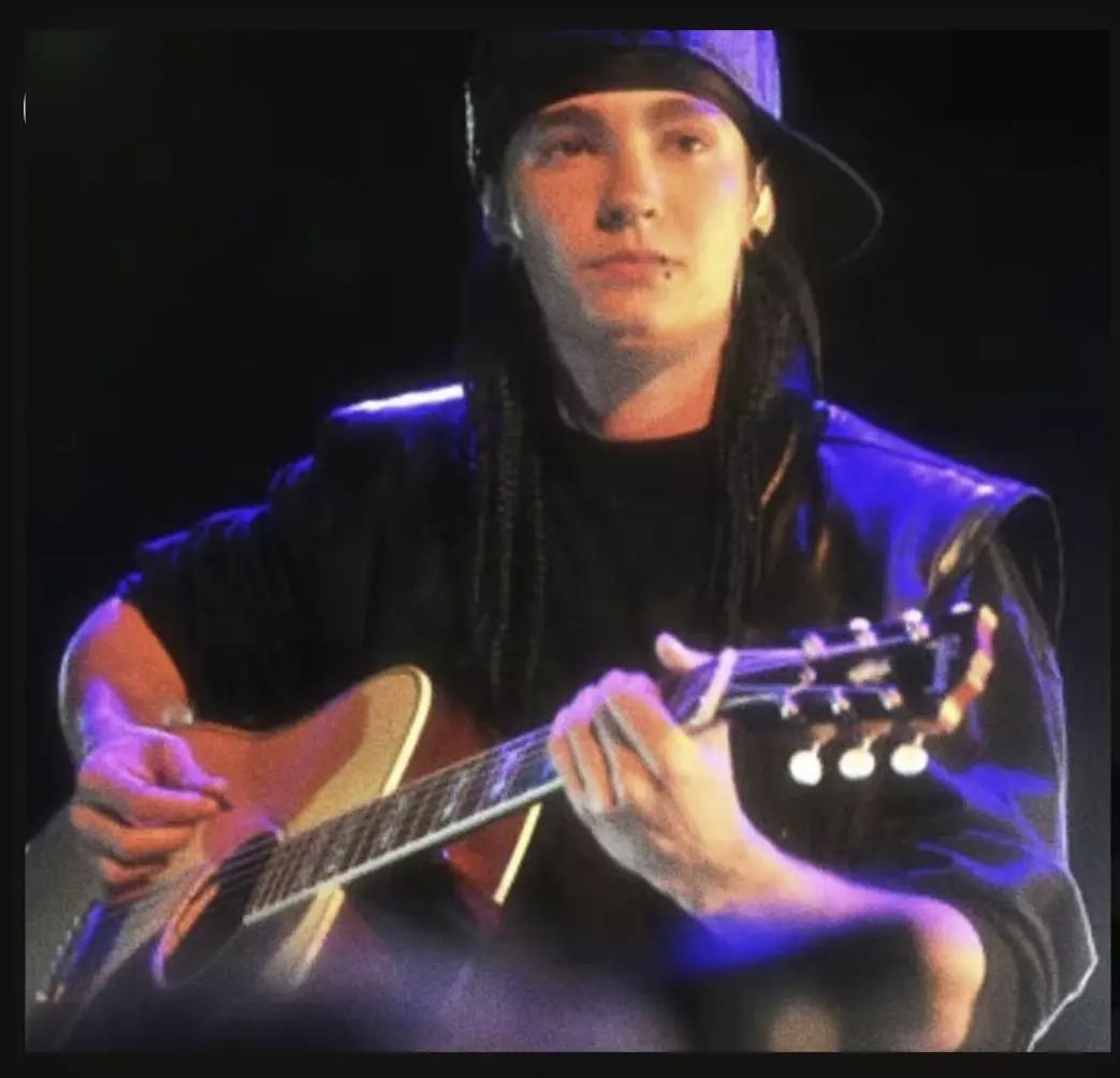 tom kaulitz thumbnail