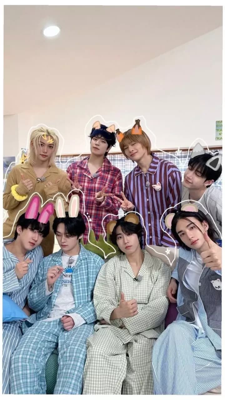 Stray kids thumbnail