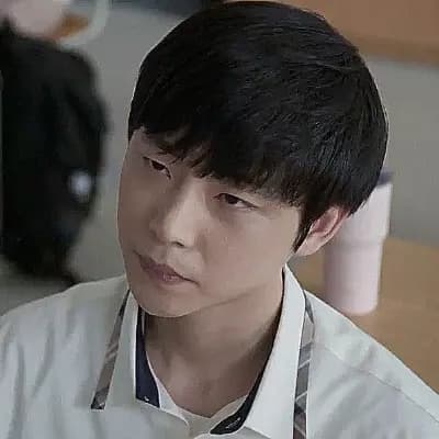 Jang Younghoon thumbnail