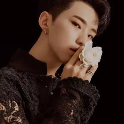 Hoshi Kwoon thumbnail