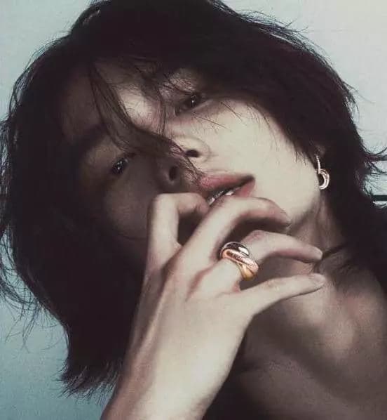 Hyunjin thumbnail
