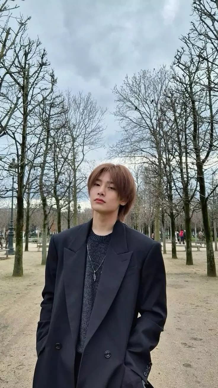 Jeongin thumbnail