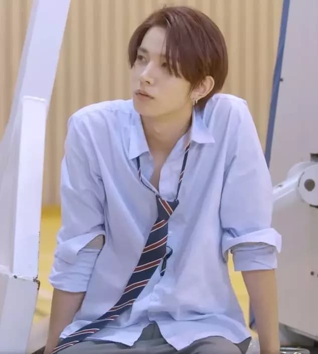 Lee Heeseung  thumbnail