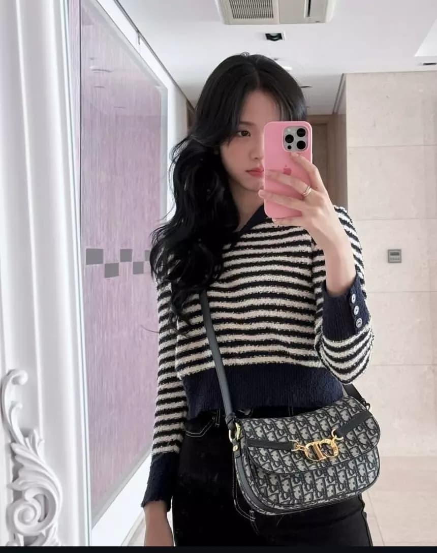 Kim Jisoo thumbnail