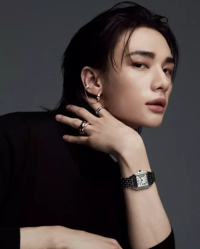 Hwang Hyunjin thumbnail