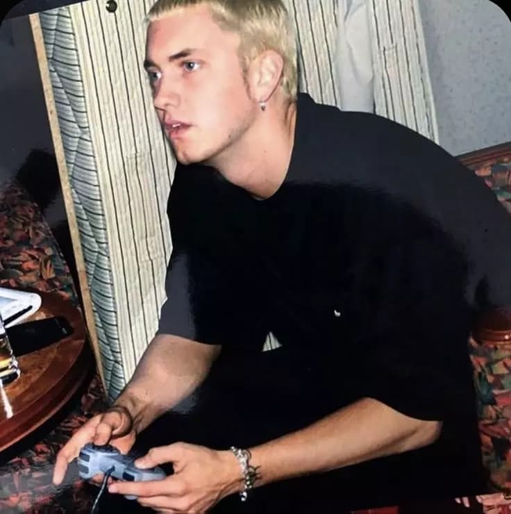 Eminem thumbnail