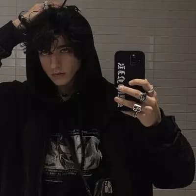 Alex thumbnail