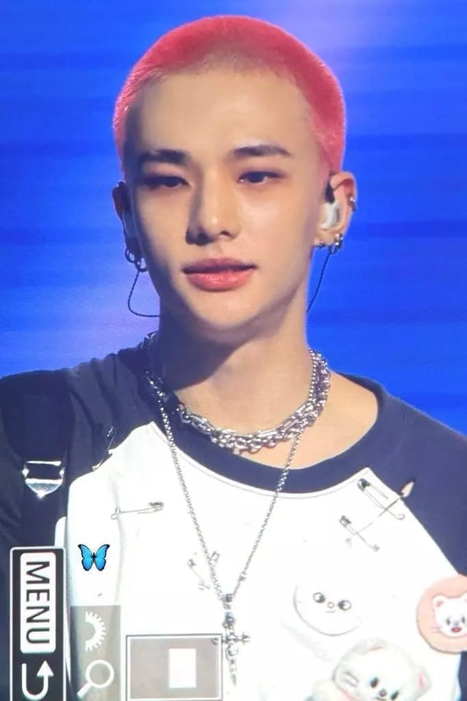 Hyunjin thumbnail
