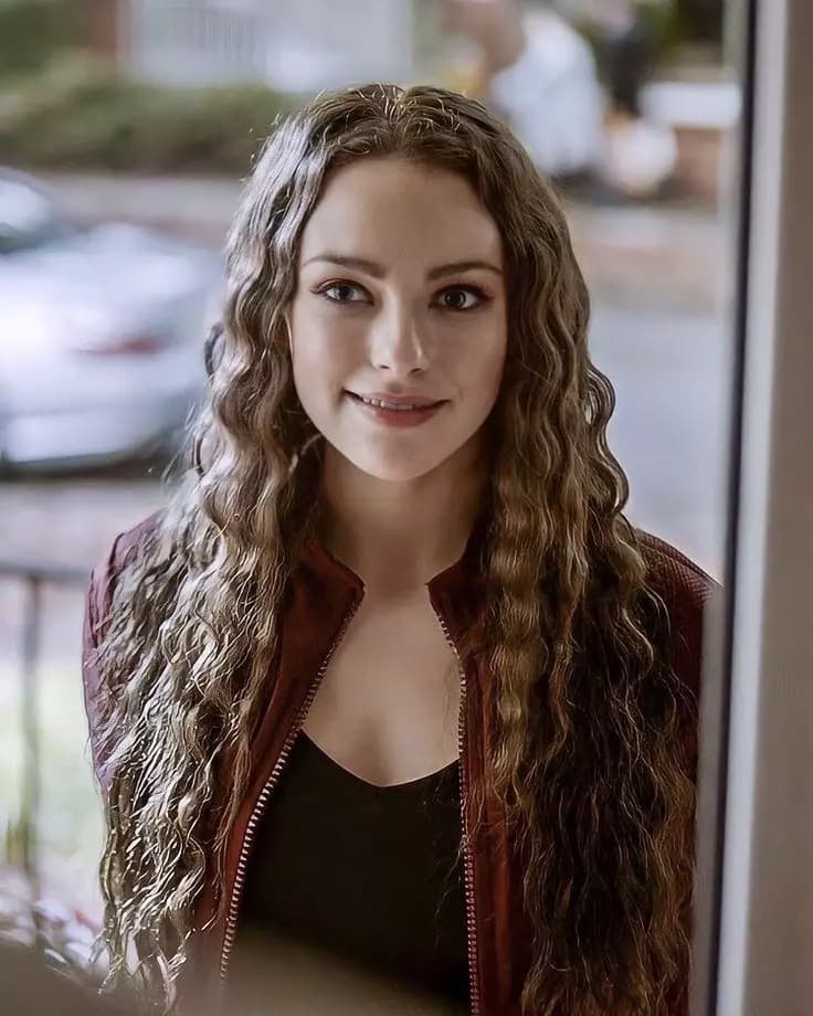 Hope Mikaelson thumbnail