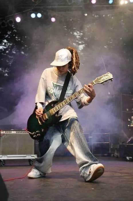 Tom Kaulitz thumbnail