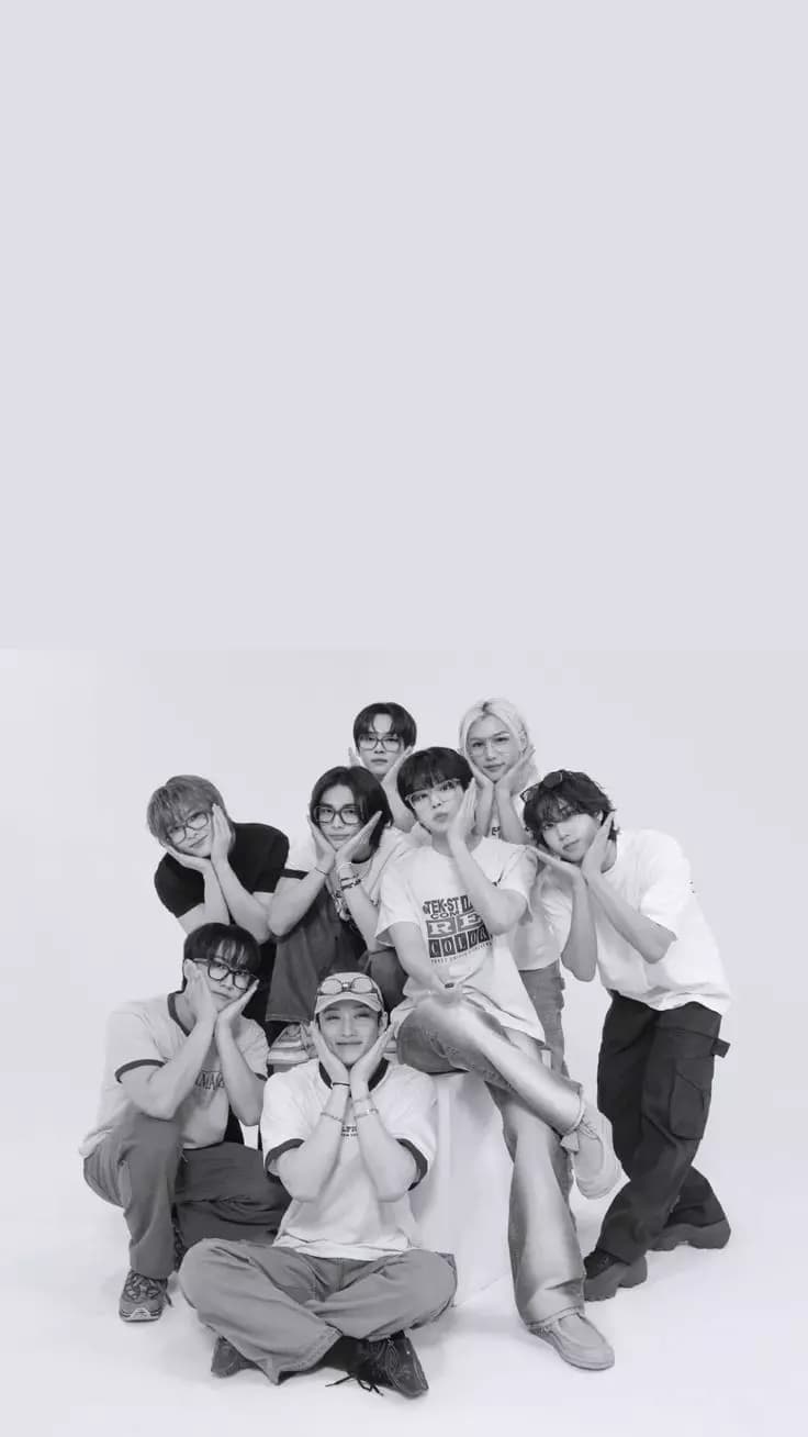 Stray Kids thumbnail