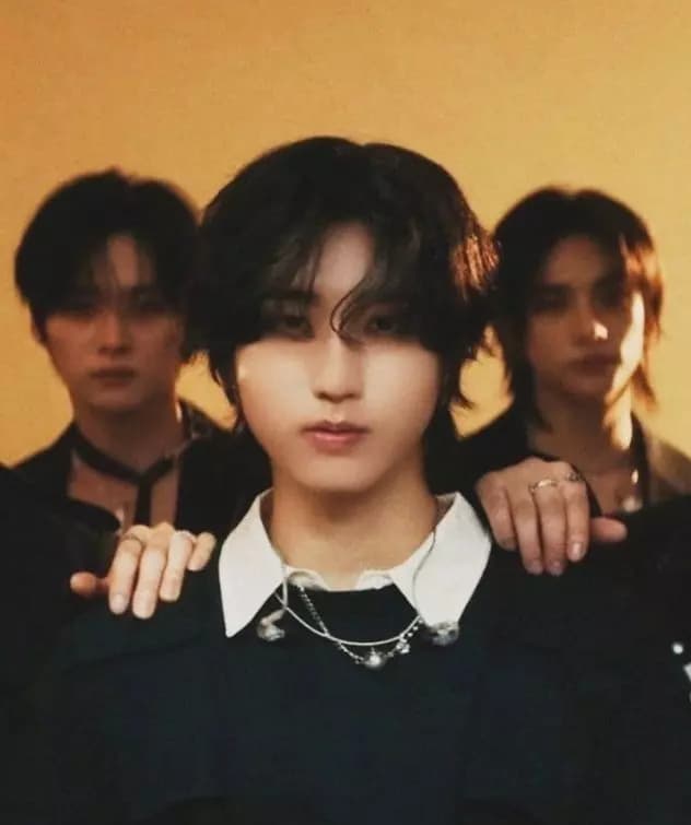 Hyunjin thumbnail