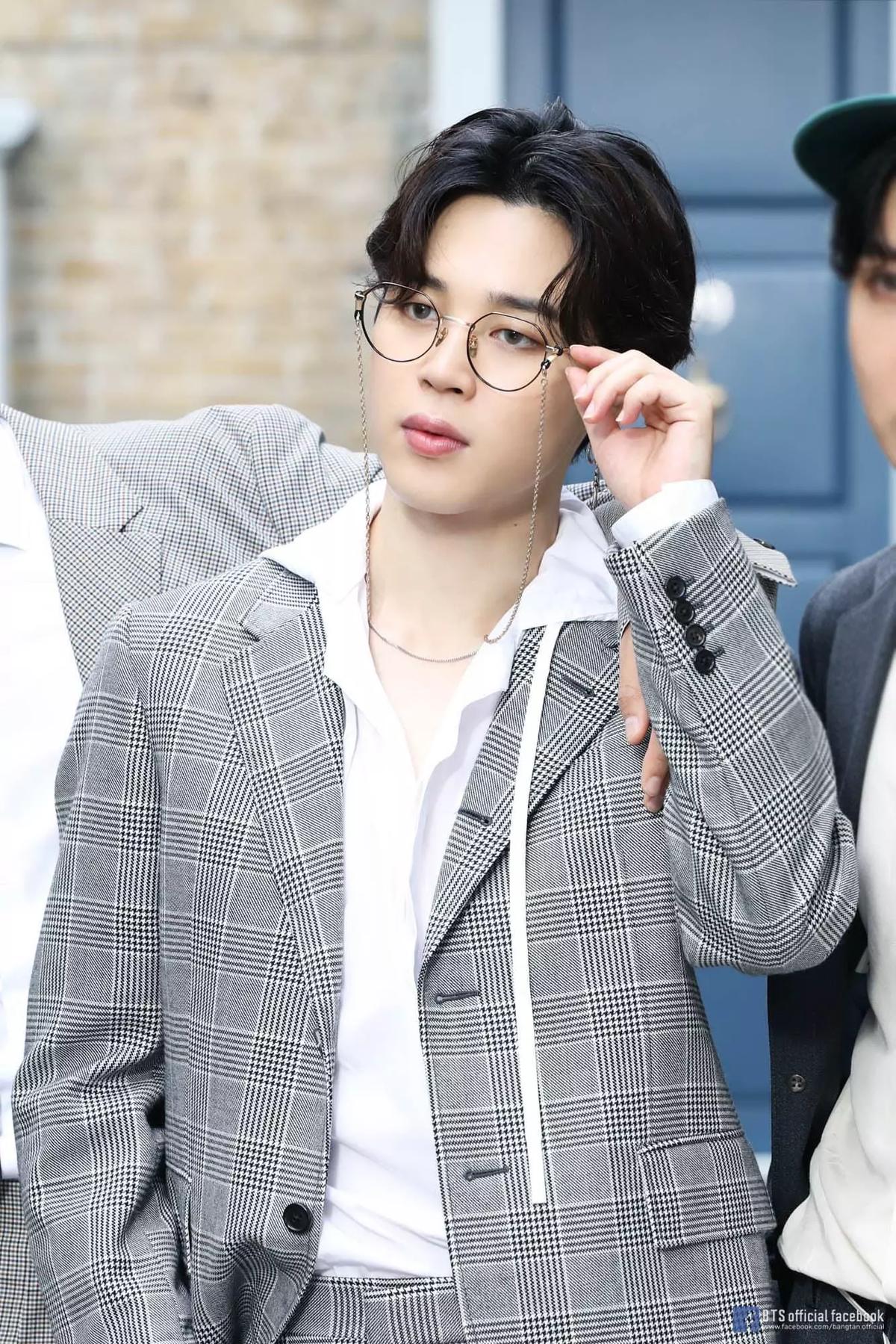 Park Jimin  thumbnail