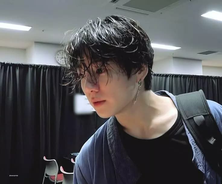 Jeon Jungkook thumbnail