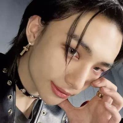 Hyunjin thumbnail