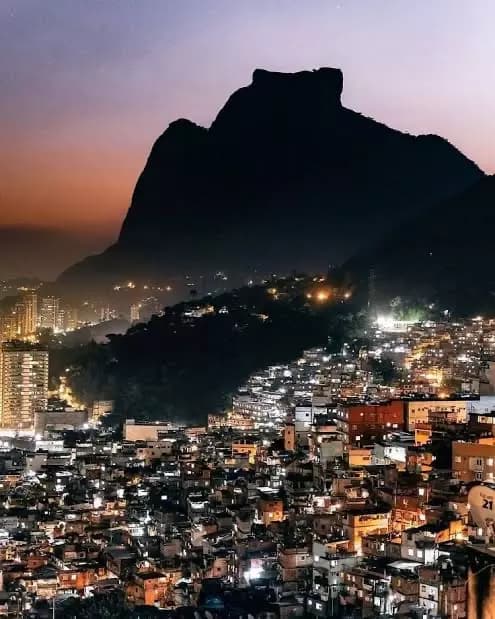 Novel: Favela da Rocinha thumbnail