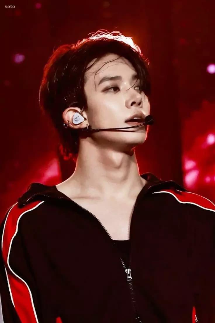 Lee heeseung thumbnail