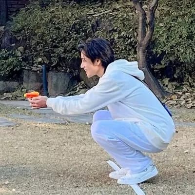 Kim Taehyung thumbnail