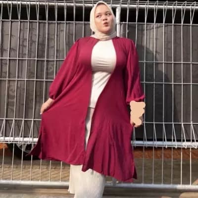 Hany - Your Hijabi Daughter thumbnail