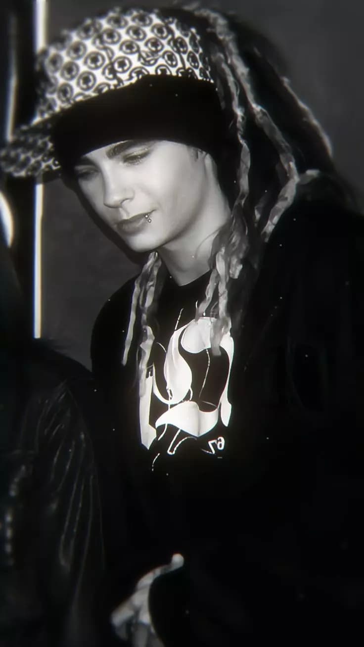 Tom Kaulitz thumbnail