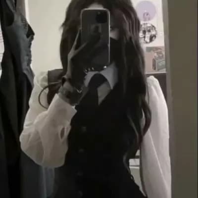 Luna, his adoptive mother (mafia) thumbnail