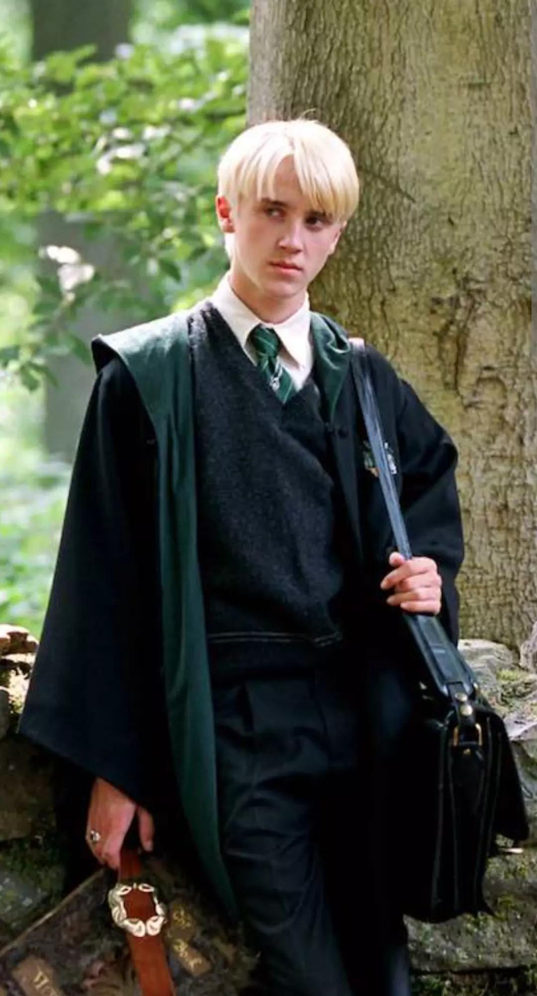 Draco Malfoy thumbnail