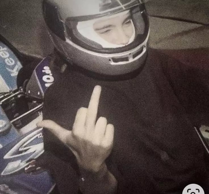 Tom Kaulitz thumbnail