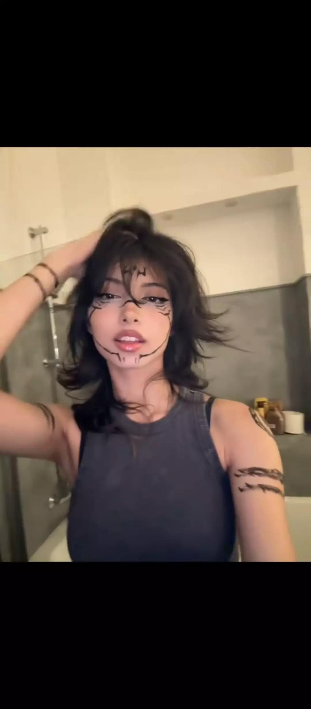 Sarah (but known as NYM or Sanymaa) thumbnail