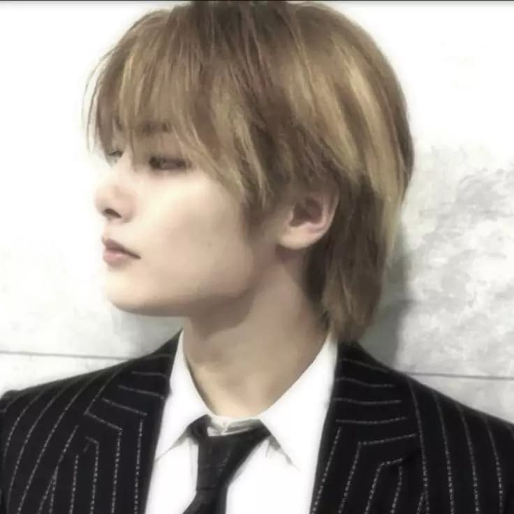 Jeongin thumbnail