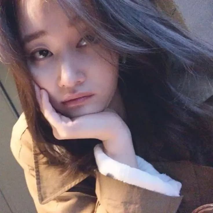 Jeon Jong seo thumbnail