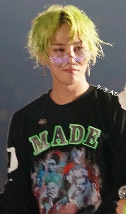 G-Dragon thumbnail