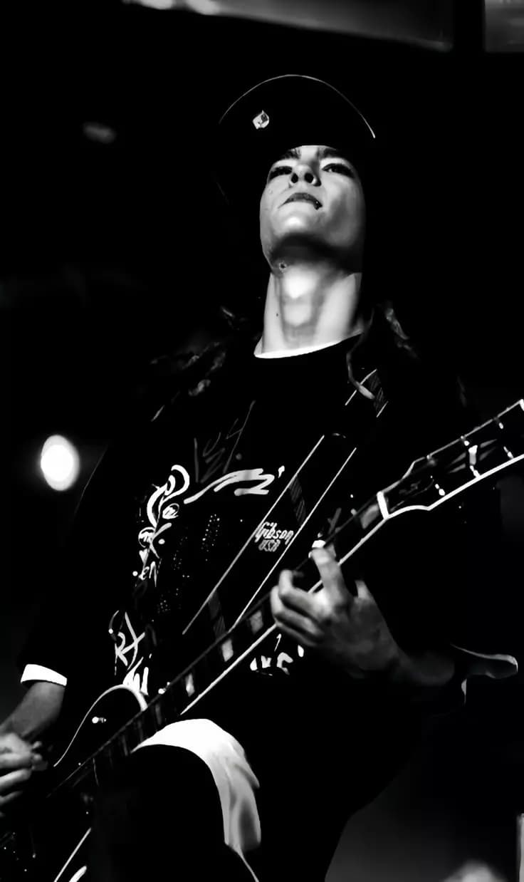 Tom kaulitz thumbnail