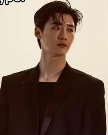 Jong Suk  thumbnail