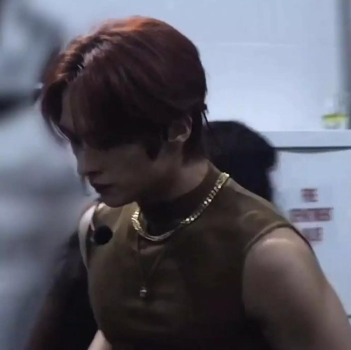 Lee know thumbnail