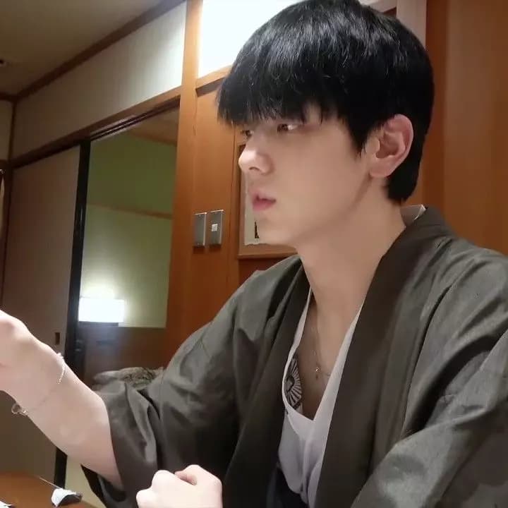 Choi soobin  thumbnail